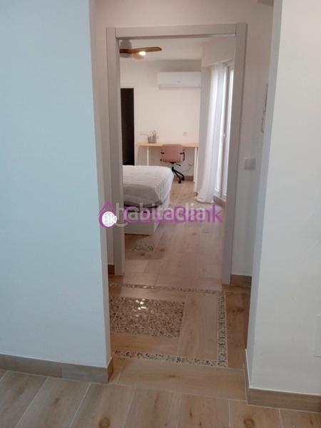 Foto b149c5ba-b4f6-4e55-8d8b-f3d55ec13a99. Piso ref. 27933 zona san basilio. ubicacion fantastica a un paso de la mezquita. precioso y coqueto piso exterior amueblado, con reform en Córdoba