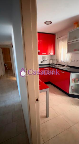 Foto a7676a71-4ca4-4057-8981-39407a9c3126. Piso ref. 27940 zona proxima al kfc del brillante. en una muy buena ubicacion. piso exterior reformado y amueblado, con terraza , en te en Córdoba