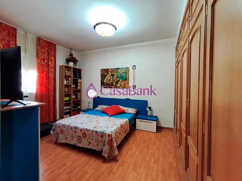 Foto 579588b8-0cdf-41b2-a8b0-7dd9099eebb0. Casa amb piscina a El Higuerón Córdoba