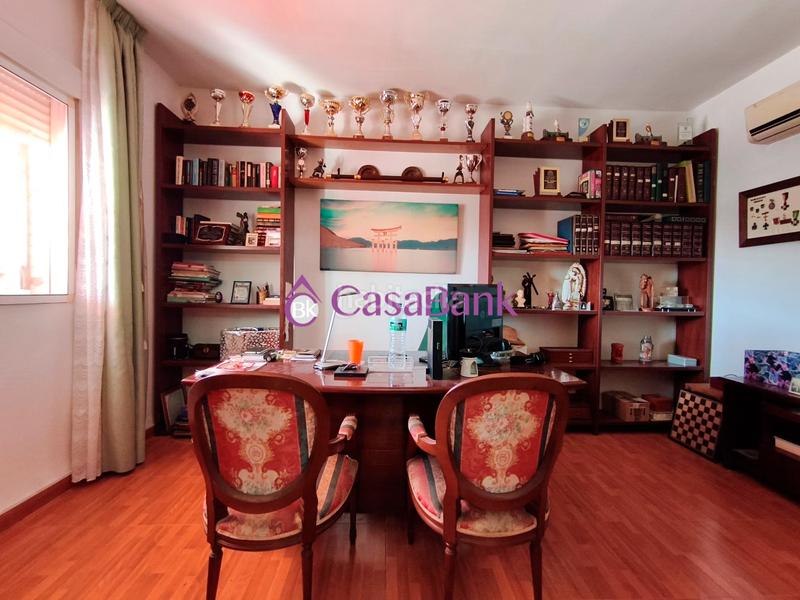 Foto b365323d-a18f-4c61-a98f-d06b8435a686. Casa amb piscina a El Higuerón Córdoba