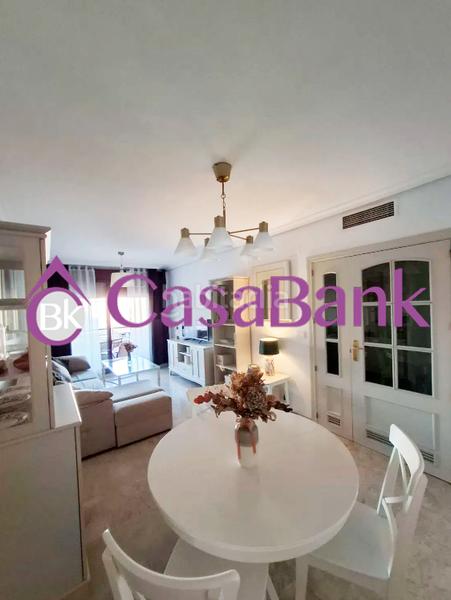 Foto 31c2244c-1b67-47d3-bf68-e57cbdaef382. Appartamento con riscaldamento parcheggio piscina in Córdoba