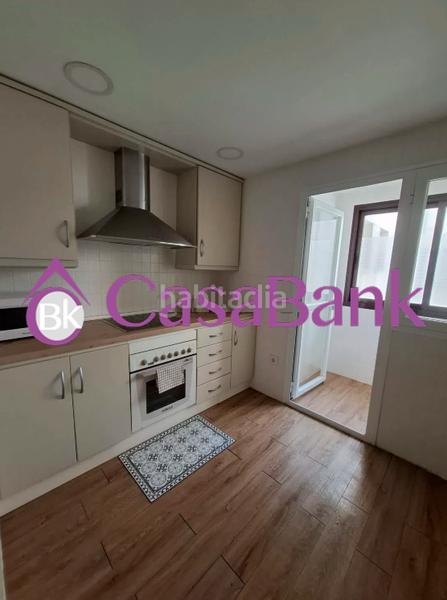 Foto 8ed553d3-791b-42dc-9f07-82c67fbc2b5a. Appartamento con riscaldamento parcheggio piscina in Córdoba