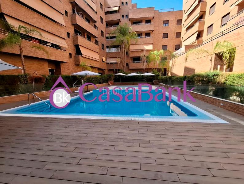 Foto 995b99cf-ff16-4570-8cf4-930bcd83121c. Appartamento con riscaldamento parcheggio piscina in Córdoba