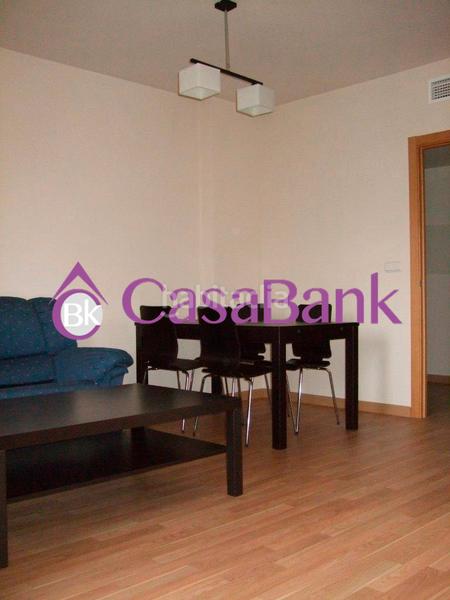 Foto 29f176cd-bf00-4052-a8ca-2d423e78ca1d. Lloguer pis amb aparcament piscina a Tablero Bajo - Arruzafilla Córdoba