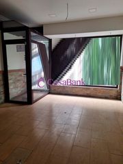 Local Comercial a Viñuela - Rescatado. Ref. 28043 zona junto a la avda de barcelona. local a ras de cal