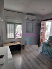 Pis en Casco Hist�rico  - Ribera - San Basilio. Ref. 28116 coqueto piso exterior bien conservado y amueblado en