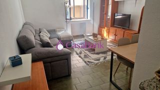 Location Appartement  Calle conde de robledo. Ref. 28155 zona centro. coqueto piso exterior conservado (con al