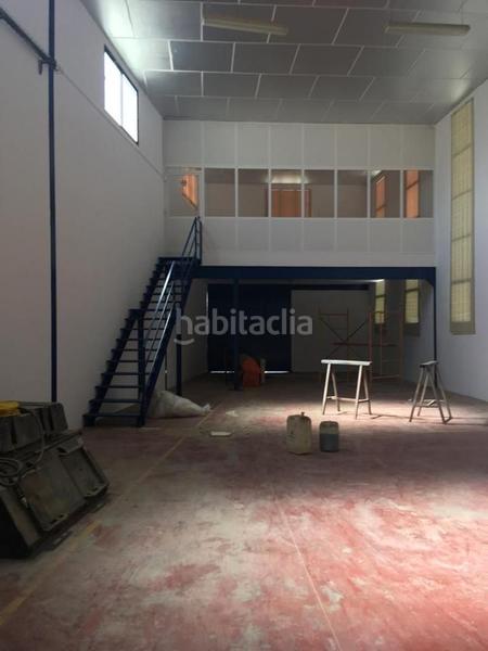 Foto 08c5952f-221e-40e4-a596-cf3198d7ec0b. Bâtiment à usage industriel dans Poleares Lucena