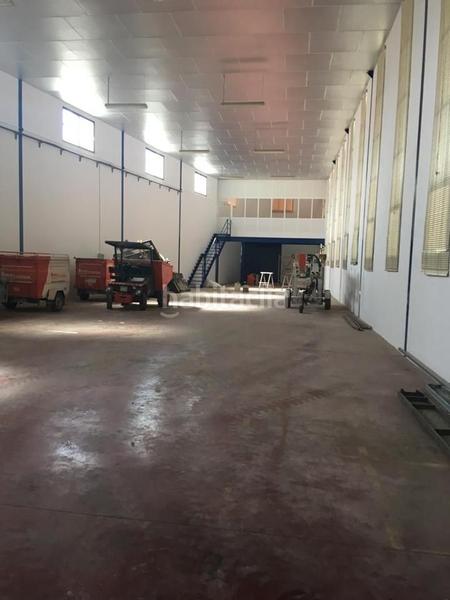 Foto ae4dddaa-362f-4dd5-854d-da3530c9d47c. Bâtiment à usage industriel dans Poleares Lucena