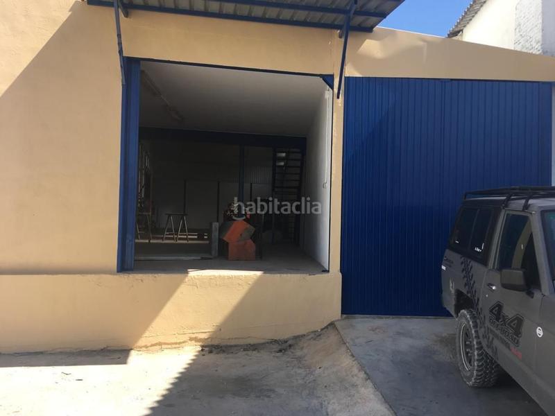 Foto c8b359da-f032-4b23-851f-4c5e2ce0e1d9. Bâtiment à usage industriel dans Poleares Lucena