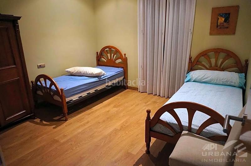 Foto 41accc6f-7d7e-48ee-bebb-5d128e2ad9d6. Casa amb piscina a Las Vegas - Campoaras Lucena