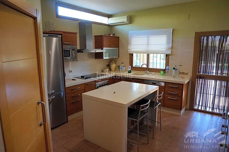 Foto 6f3fa92a-6ae6-45bd-bc62-c7658cc51eaf. Casa amb piscina a Las Vegas - Campoaras Lucena