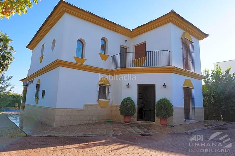 Foto 73fc4b69-1b7f-4f8f-8b83-d7df0d9bfa02. Casa amb piscina a Las Vegas - Campoaras Lucena