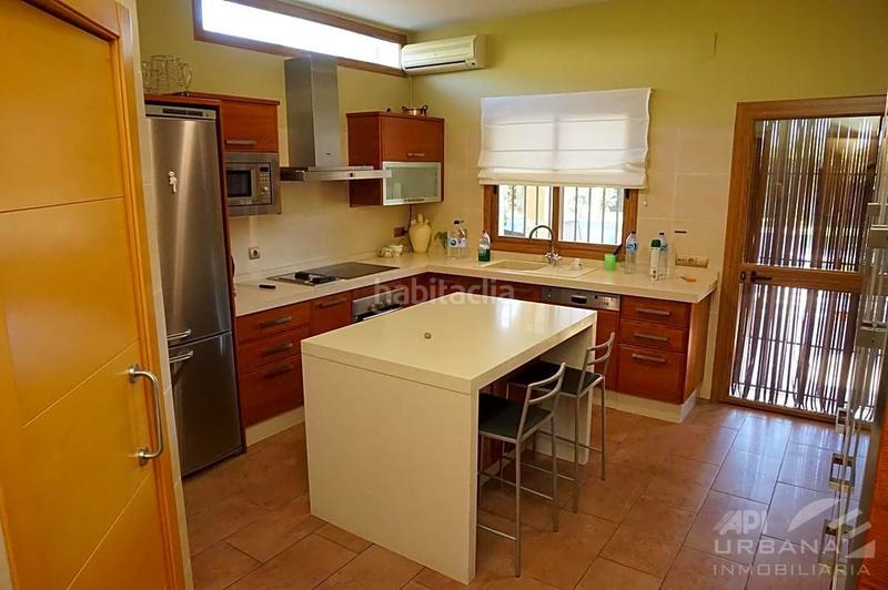 Foto b951fa24-84ee-498b-a907-c20253492b92. Casa amb piscina a Las Vegas - Campoaras Lucena