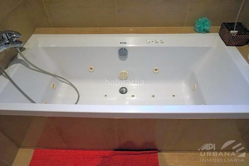 Foto bb158f82-4dc1-400f-92a5-8a0771369365. Casa amb piscina a Las Vegas - Campoaras Lucena