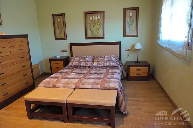 Foto fa781702-18b4-4566-a7c6-56581df6d534. Casa amb piscina a Las Vegas - Campoaras Lucena