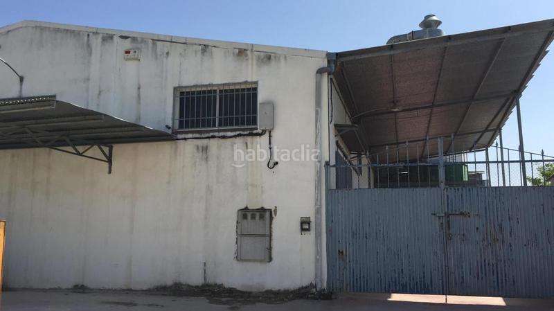 Foto 3ee674cd-5fc4-4d6e-a89b-14512811f207. Alquiler nave industrial 2.100 m2 construidos de una nave escrituras solo de suelo. en Lucena