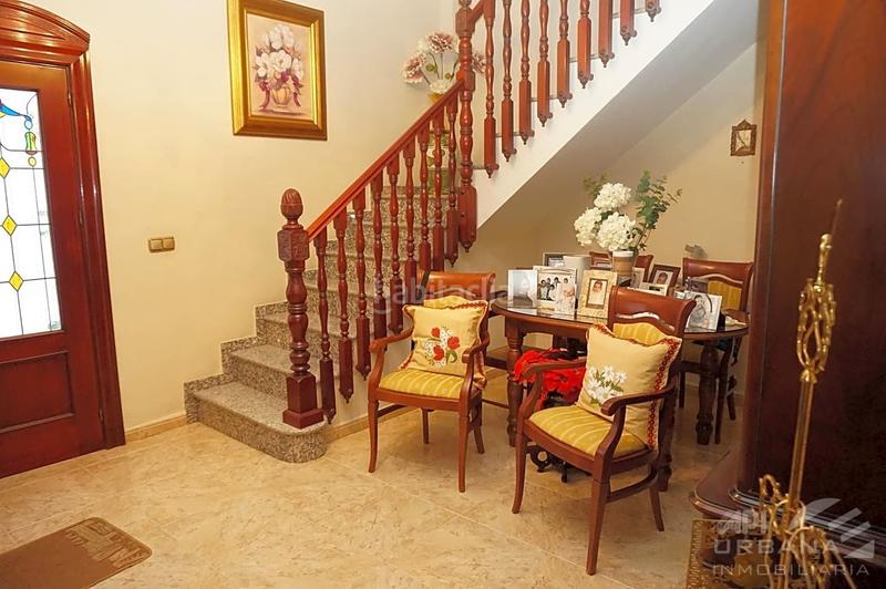 Foto 15a0dbdb-a038-4c8e-b1ec-c0e640f0d72f. Casa en Centro Lucena