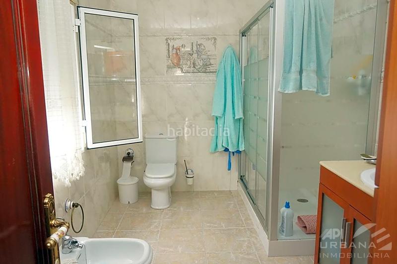 Foto 19d089ad-6324-4be9-88e2-2355eda987b8. Casa en Centro Lucena
