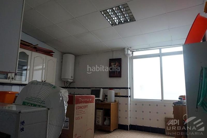 Foto b498c0d5-57c5-485b-a4d5-4c18a08efe9f. Casa en Centro Lucena