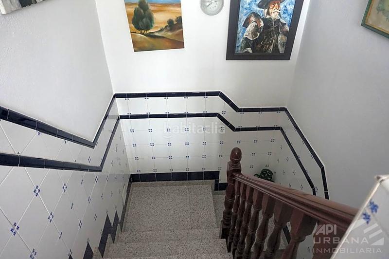 Foto d81037bd-e205-4c7c-b340-03b0089dc130. Casa en Centro Lucena