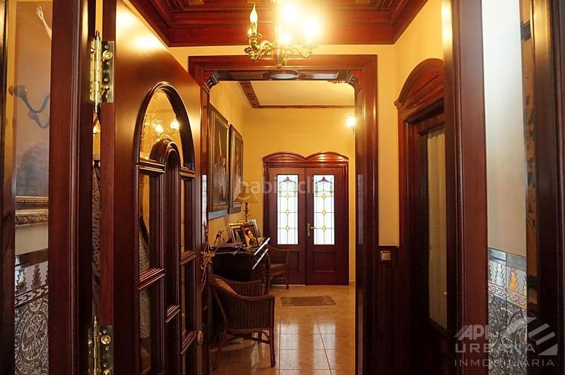 Foto d8a2e84f-d8c4-4322-b559-8ca24f0b9be0. Casa en Centro Lucena