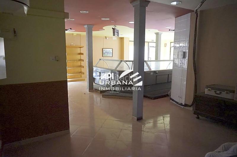 Foto 07ac910a-901c-42dd-92b5-32b76a9b3075. Lloguer local comercial a San Francisco Lucena