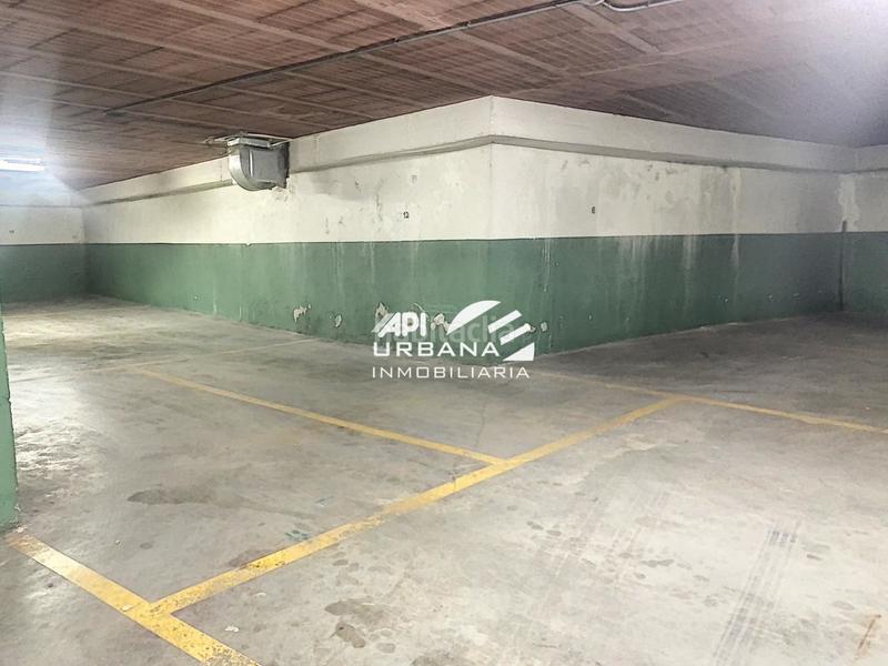 Foto 7fa7da93-9065-4179-8274-22a003d554ac. Parking voiture dans Las Tinajerías - Juderías Lucena