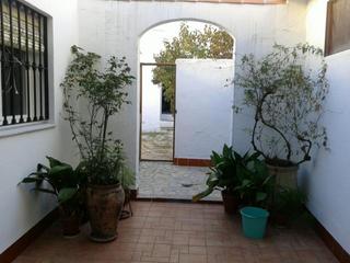 House  Calle salvador muñoz. Vivienda en dos plantas situada en la calle más céntrica y comer