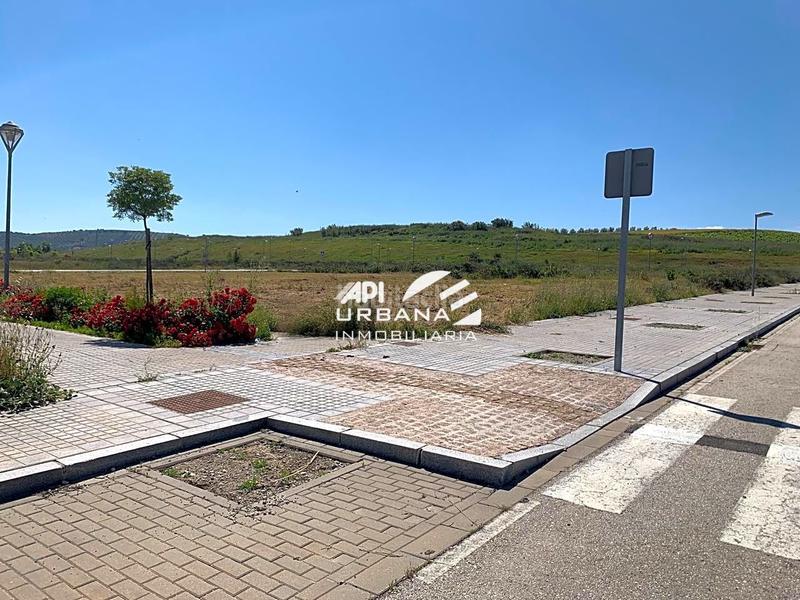 Foto 1cdb6487-3b42-4d65-9190-da1c2c90dd72. Terrain résidentiel dans Poleares Lucena