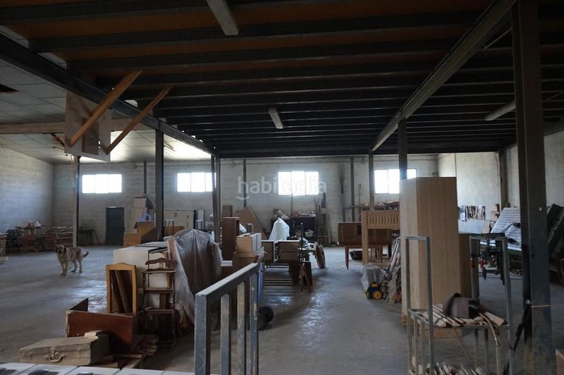 Foto 3ebb1ca7-48f2-4c0b-8cb5-f55a3e03b8a7. Capannone industriale in Navas del Selpillar Lucena