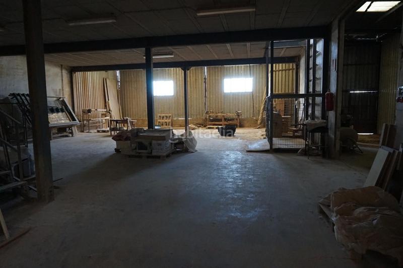 Foto 532ef1df-c983-42d6-b194-17354b35de93. Capannone industriale in Navas del Selpillar Lucena