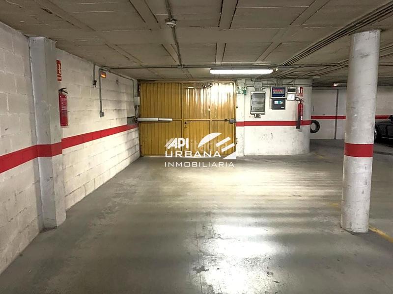 Foto badeabaf-1d30-47d7-8921-19e3c6ad08e9. Aparcament cotxe a El Carmen - La Barrera Lucena