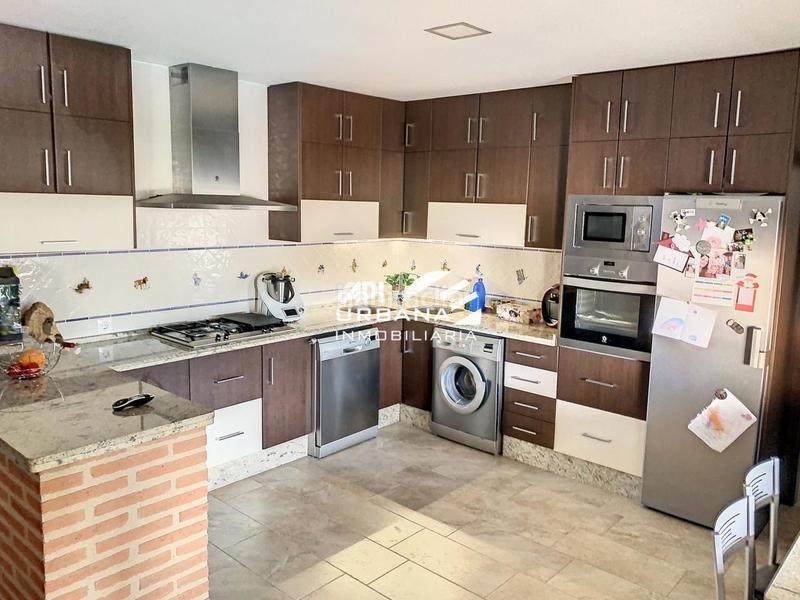 Foto 051d1b2e-1712-45d6-a8c4-c770e83ff59b. Casa amb piscina a Poleares Lucena