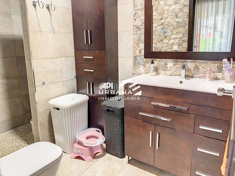 Foto 071e231f-1f2e-43b1-b466-4fbbaa9f6bc7. Casa amb piscina a Poleares Lucena