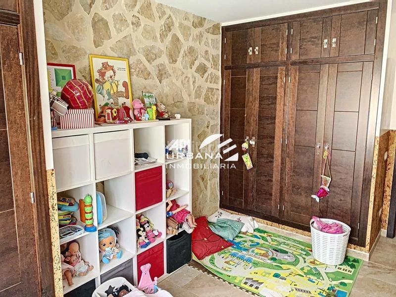 Foto 1f228851-b0b2-4b7c-9e75-fcf645e1e80c. Casa amb piscina a Poleares Lucena