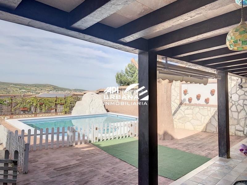 Foto c8703dd6-eadb-4ae5-947d-2bc515857cc5. Casa amb piscina a Poleares Lucena
