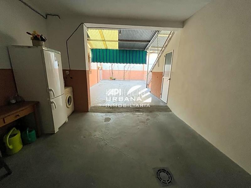 Foto 1447b887-8f41-4d0c-96ae-e3e61575d4d0. Casa amb aparcament a Navas del Selpillar Lucena