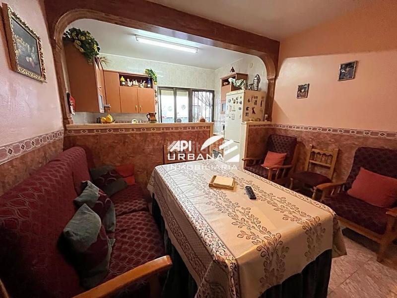 Foto 65f6a0a7-fb02-47b3-befe-fd89df6f5eb7. Casa amb aparcament a Navas del Selpillar Lucena