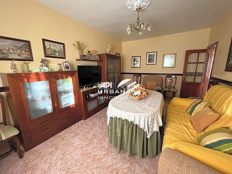 Foto ab0d5582-78f4-4a7a-ad42-1f4d909117f5. Casa amb aparcament a Navas del Selpillar Lucena