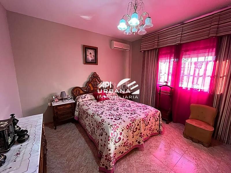 Foto c8a6ae8a-ae0e-4dae-ac5d-e6596b0c20ce. Casa amb aparcament a Navas del Selpillar Lucena