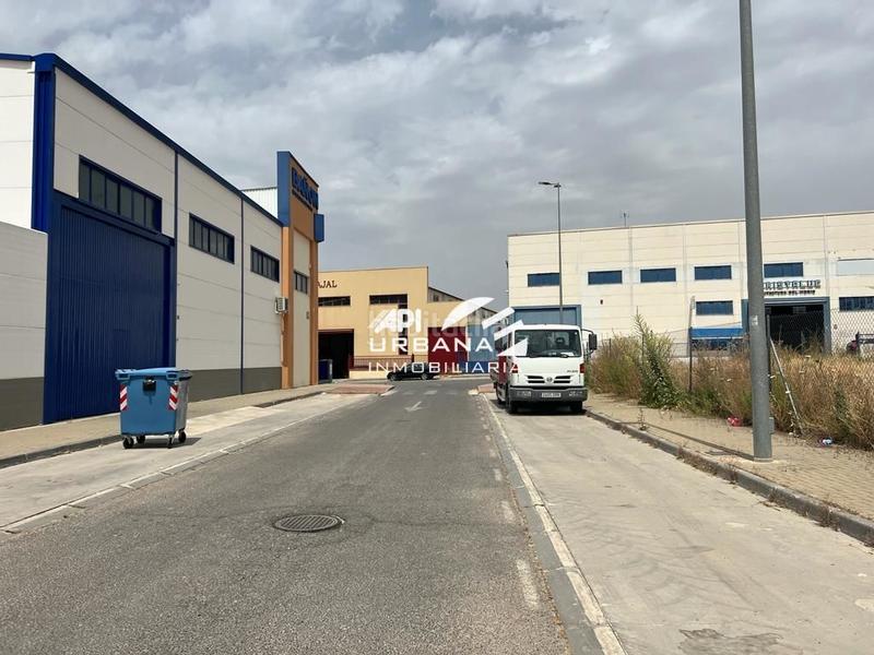 Foto 3bd360fa-ab6f-4059-9c3b-09b1b99f4cda. Terrain industriel dans Las Vegas - Campoaras Lucena