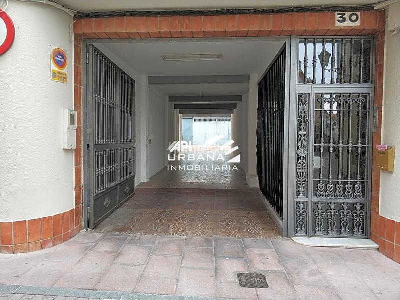 Foto 5eac8319-cd88-49e0-9137-1a071d1b5f94. Car parking in Centro Lucena