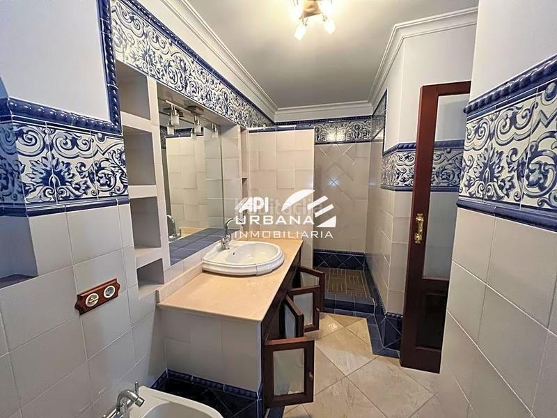 Foto 1f8e7749-74f7-4dcc-8495-0905baa79b7e. House with heating in San Francisco Lucena