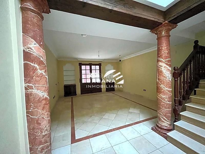 Foto 306232f8-8eb6-4618-8741-891fbdd41ce2. House with heating in San Francisco Lucena