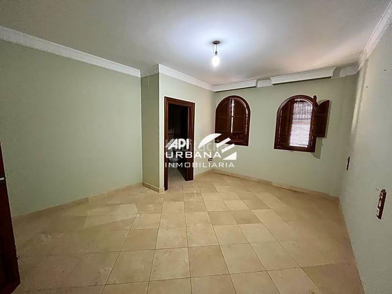 Foto efb505c1-e990-4d5f-a913-14241052cbe3. House with heating in San Francisco Lucena