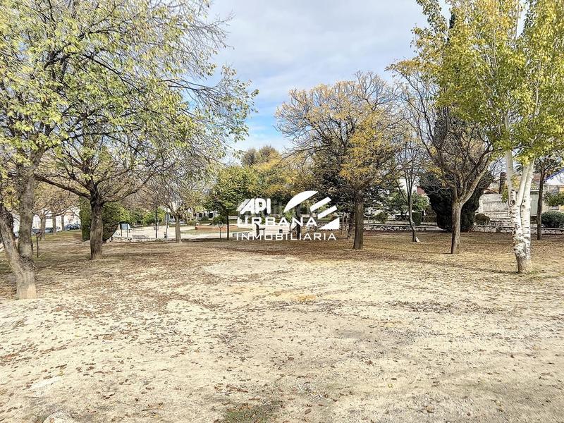 Foto 91f0a0af-361b-4764-a341-e777d4c4570a. Terreny residencial a La Calzada Lucena