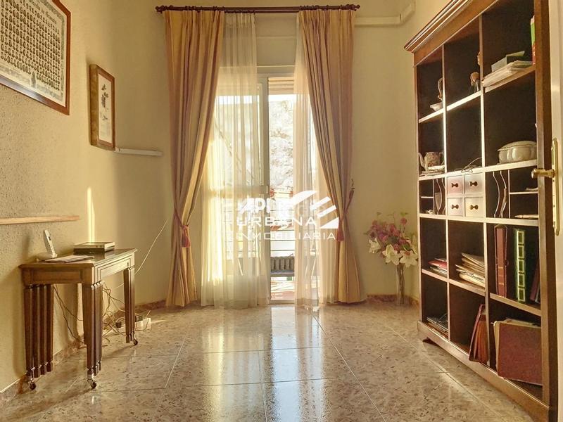 Foto 1813cdb4-0b20-4957-af45-2bd5ca597909. Piso en Centro Lucena