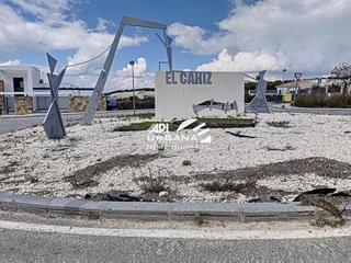 Terreny residencial  Avenida del planeta tierra. Parcela ubicada en la zona centro de la urbanización, avenida de