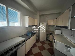 Casa  Calle salamanca. Vivienda para reformar situada en calle ancha de lucena (córdoba